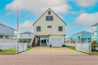 22901 Miramar Street, Galveston, TX 77554