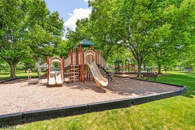 125 Smithfield Ct, Bernards Twp., NJ 07920