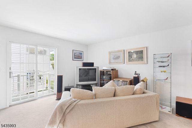 125 Smithfield Ct, Bernards Twp., NJ 07920