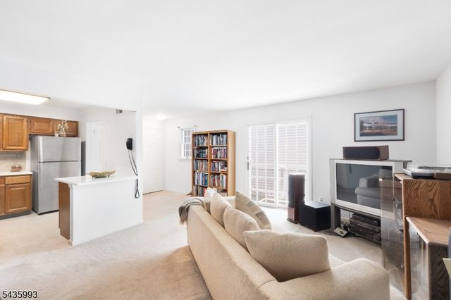125 Smithfield Ct, Bernards Twp., NJ 07920