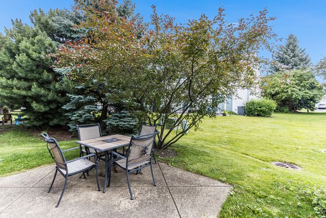 2572 Arcadia Circle 2572, Naperville, IL 60540