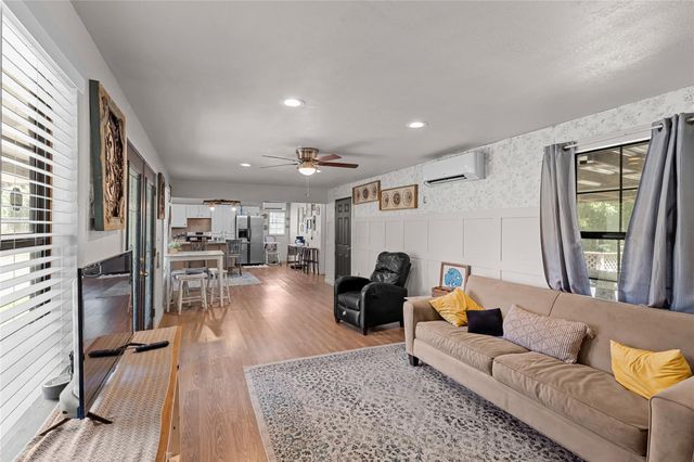 15017 Twin Lake Drive, Conroe, TX 77306