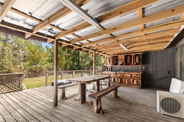 15017 Twin Lake Drive, Conroe, TX 77306
