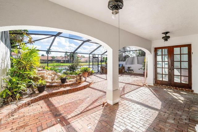 22640 Caravelle Circle, Boca Raton, FL 33433