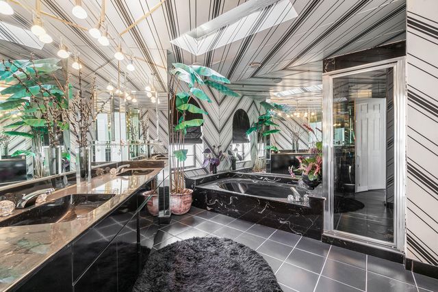 22640 Caravelle Circle, Boca Raton, FL 33433