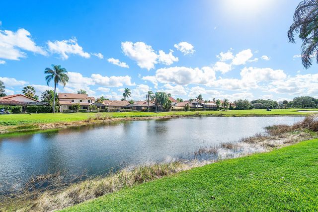 22640 Caravelle Circle, Boca Raton, FL 33433