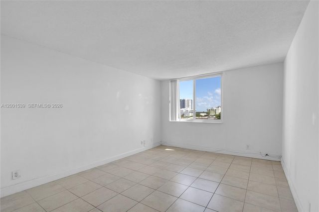 9143 SW 77th Ave B710, Miami, FL 33156