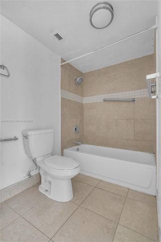 9143 SW 77th Ave B710, Miami, FL 33156