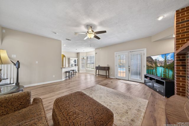 11409 Ware Seguin, Schertz, TX 78154