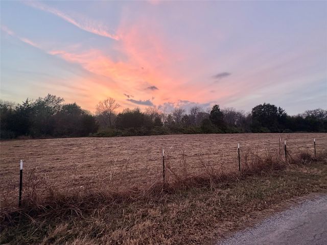 1600 Lavender Road, Lancaster, TX 75146