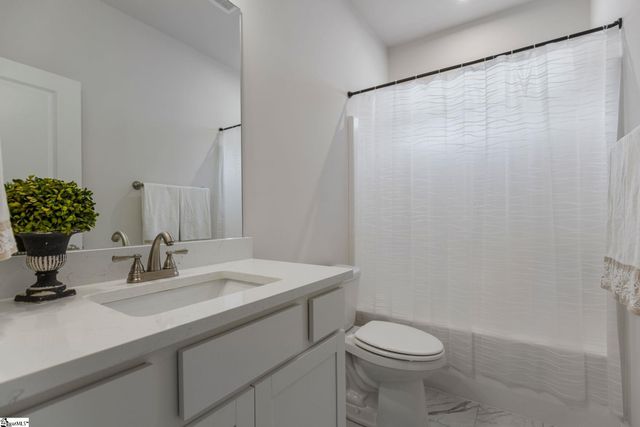 829 Apple Creek Trail, Greer, SC 29651