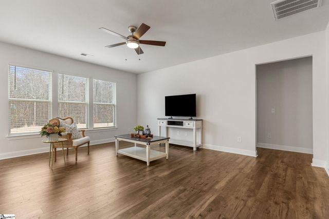 829 Apple Creek Trail, Greer, SC 29651