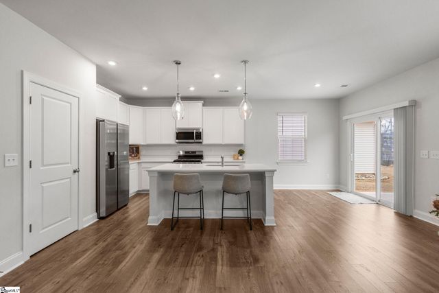 829 Apple Creek Trail, Greer, SC 29651