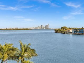 10201 E Bay Harbor Dr 401, Bay Harbor Islands, FL 33154