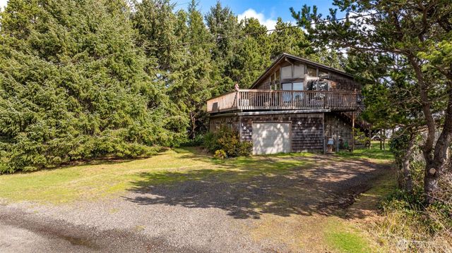 1292 Holland Drive, Grayland, WA 98547