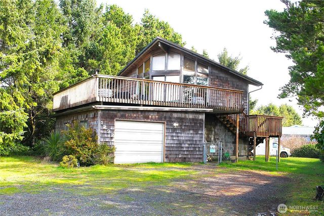 1292 Holland Drive, Grayland, WA 98547