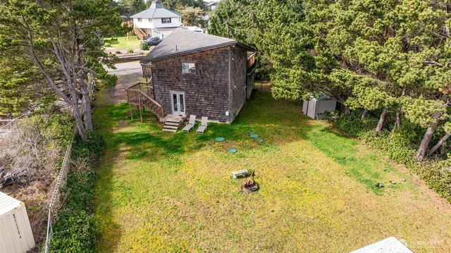 1292 Holland Drive, Grayland, WA 98547