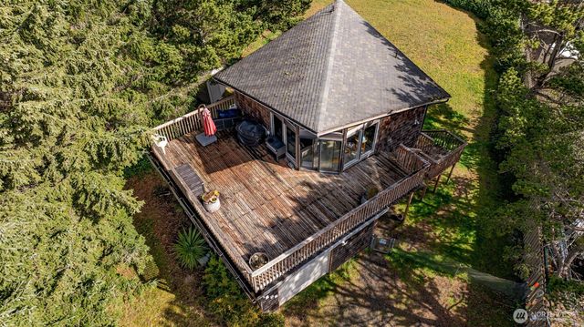 1292 Holland Drive, Grayland, WA 98547