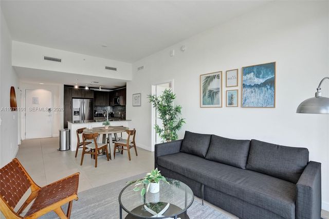 5350 NW 84th Ave 1804, Doral, FL 33166