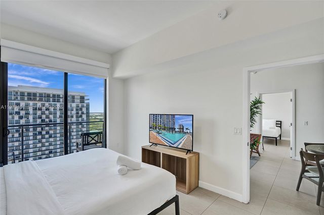 5350 NW 84th Ave 1804, Doral, FL 33166