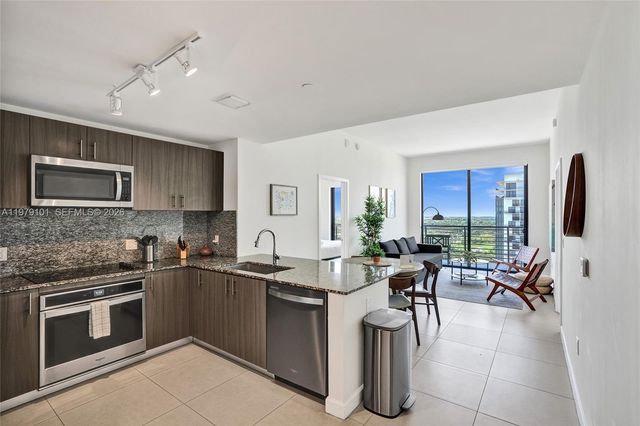 5350 NW 84th Ave 1804, Doral, FL 33166