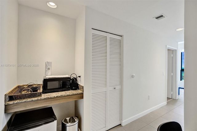 5350 NW 84th Ave 1804, Doral, FL 33166