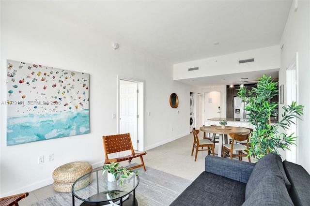 5350 NW 84th Ave 1804, Doral, FL 33166