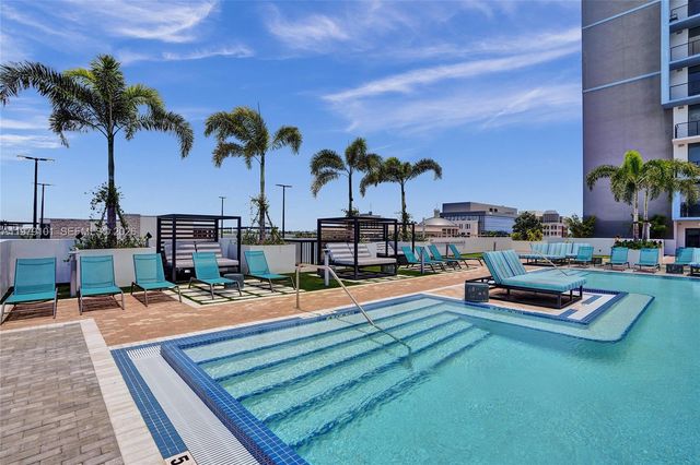 5350 NW 84th Ave 1804, Doral, FL 33166