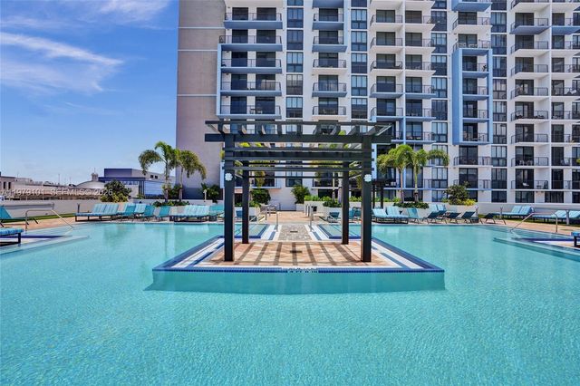 5350 NW 84th Ave 1804, Doral, FL 33166