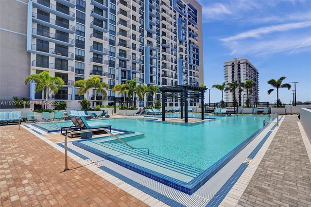 5350 NW 84th Ave 1804, Doral, FL 33166