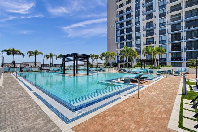 5350 NW 84th Ave 1804, Doral, FL 33166