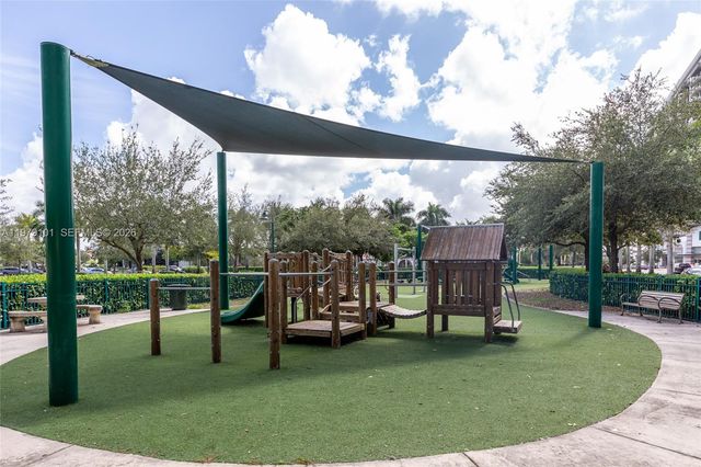 5350 NW 84th Ave 1804, Doral, FL 33166