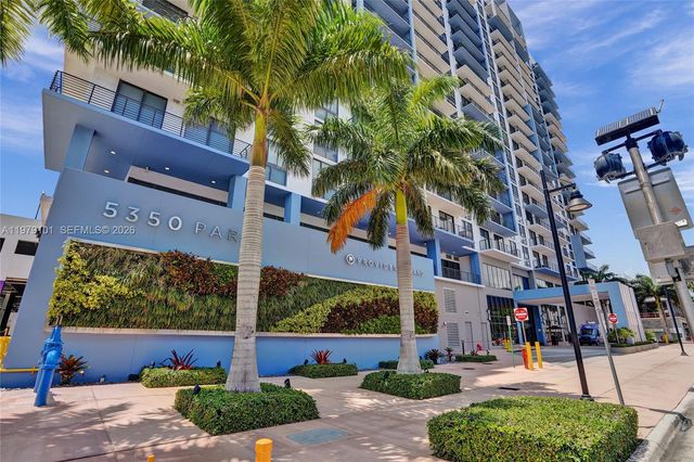 5350 NW 84th Ave 1804, Doral, FL 33166