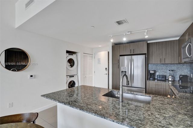 5350 NW 84th Ave 1804, Doral, FL 33166