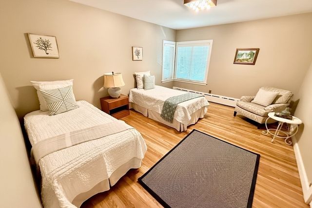33 Glendale Road, Marblehead, MA 01945