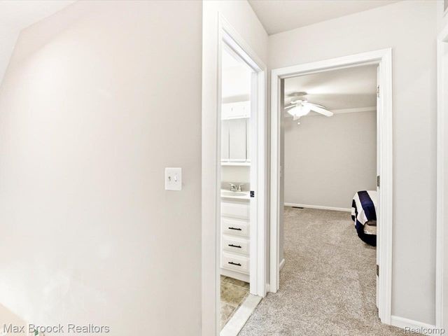 1561 S Delano Street, St. Clair, MI 48079