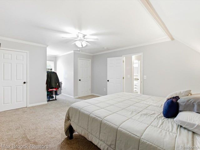 1561 S Delano Street, St. Clair, MI 48079
