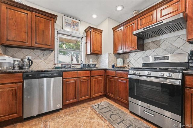 11507 103rd Avenue, Richmond Hill S., NY 11419