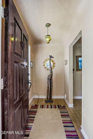 1007 KERBEY Avenue, El Paso, TX 79902