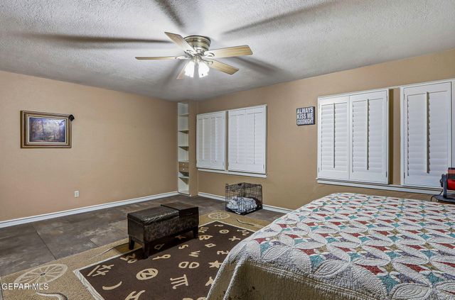 1007 KERBEY Avenue, El Paso, TX 79902