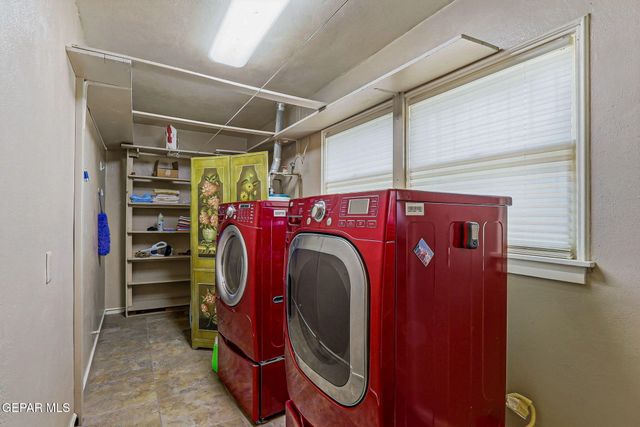 1007 KERBEY Avenue, El Paso, TX 79902