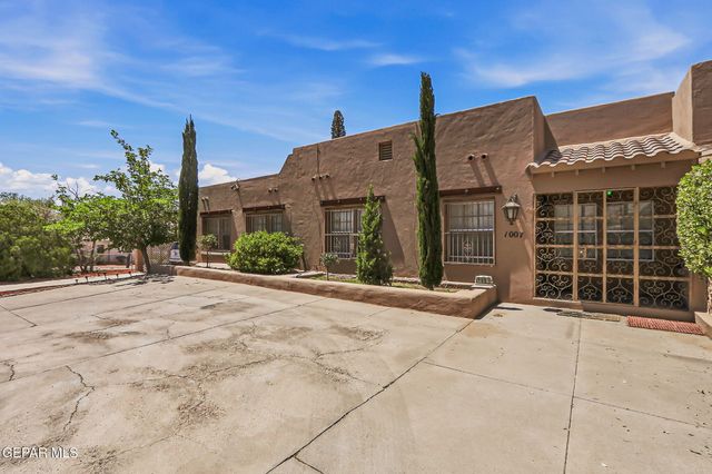 1007 KERBEY Avenue, El Paso, TX 79902
