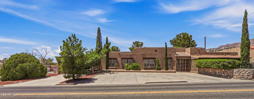 1007 KERBEY Avenue, El Paso, TX 79902