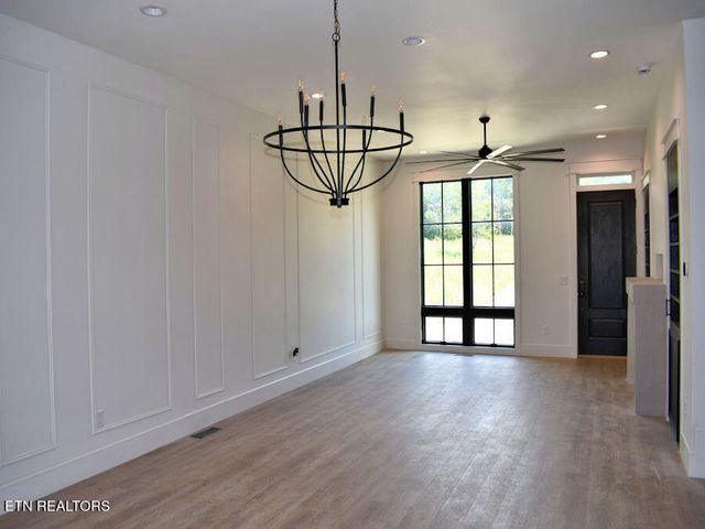 208 Granite Drive, Sevierville, TN 37876