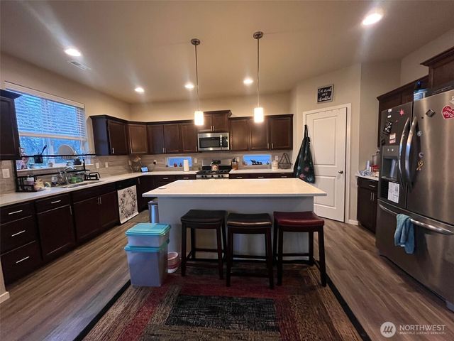 2813 176th Street Ct E, Tacoma, WA 98445