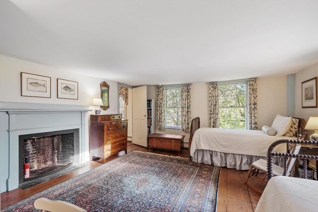 322 West St, Carlisle, MA 01741