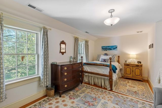 322 West St, Carlisle, MA 01741