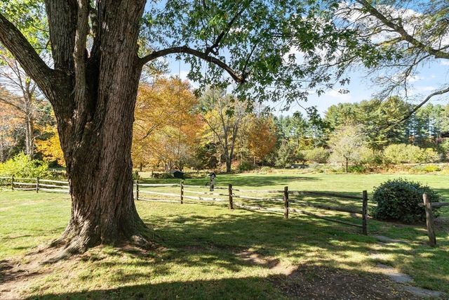 322 West St, Carlisle, MA 01741
