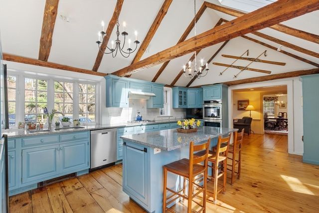 322 West St, Carlisle, MA 01741