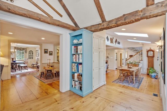 322 West St, Carlisle, MA 01741